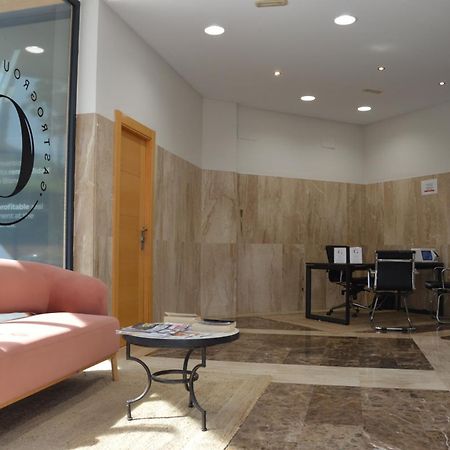 Gastrogroup Holiday Apts Альбир Экстерьер фото