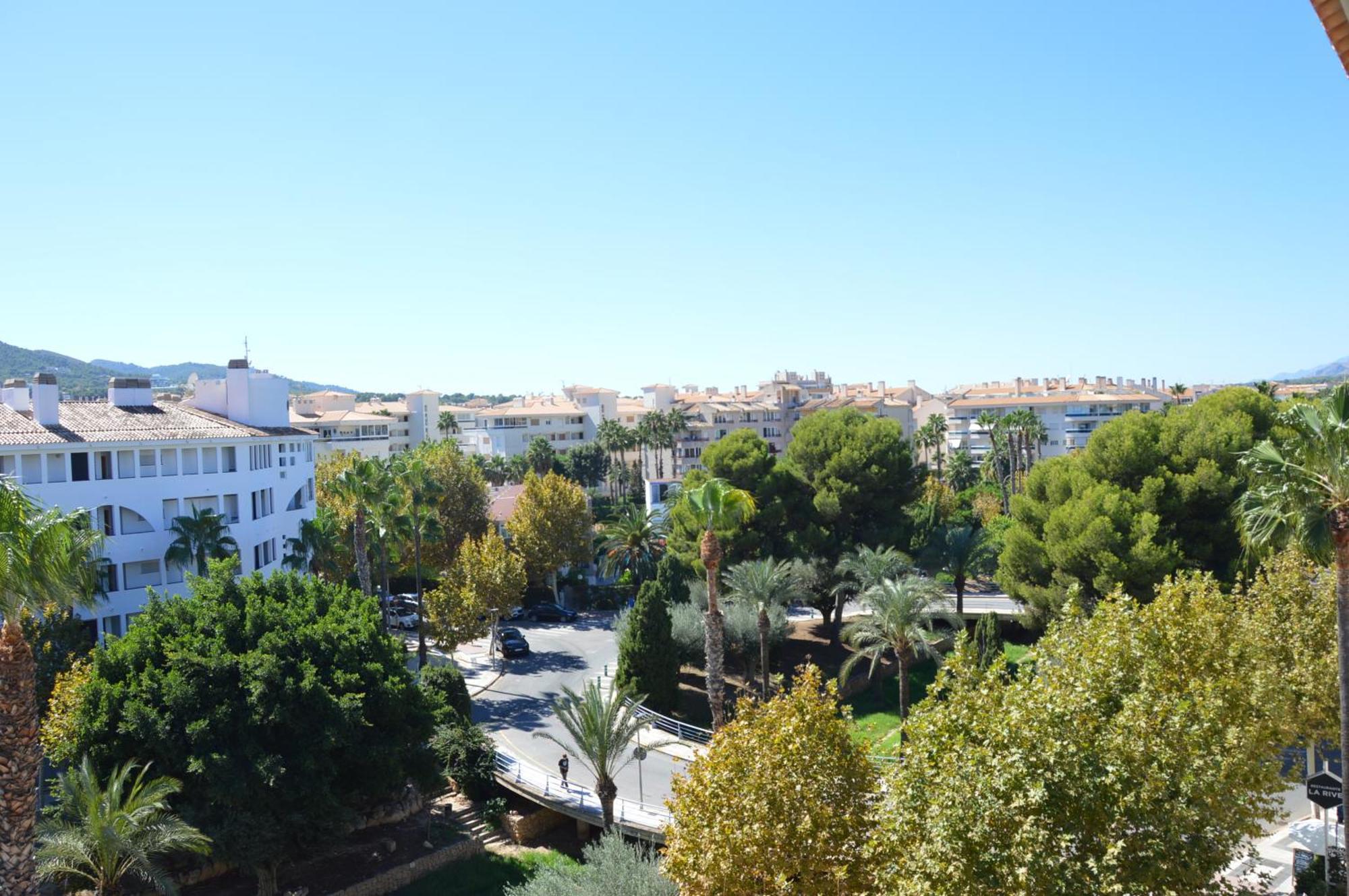 Gastrogroup Holiday Apts Альбир Экстерьер фото